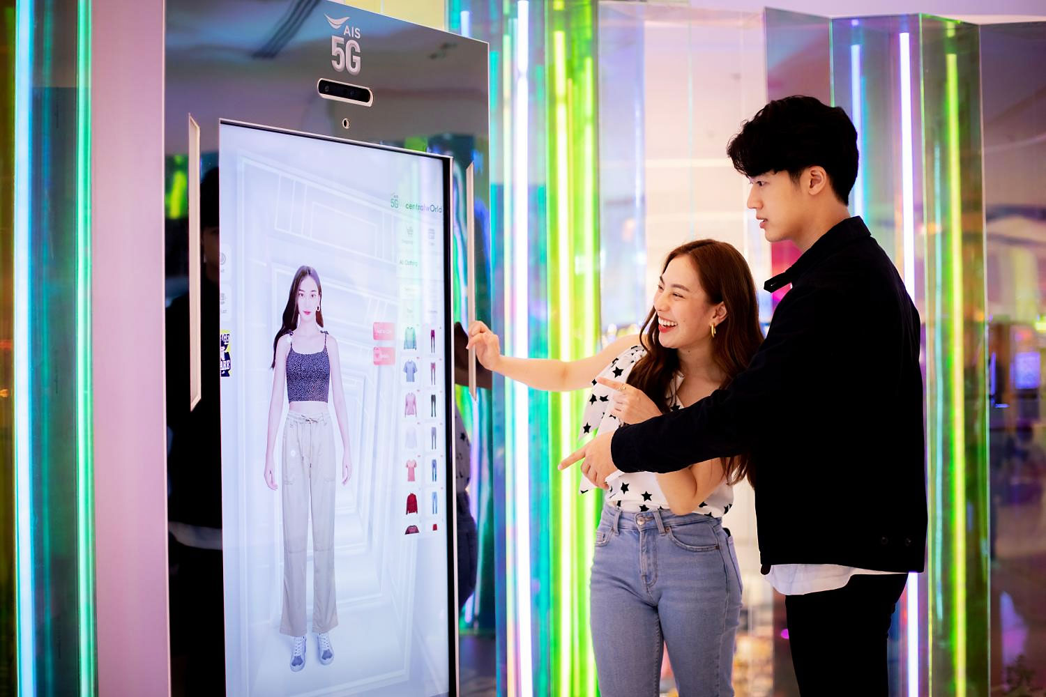 Consumers interact with a digital fitting room